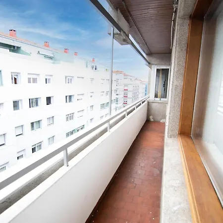 Gs- Apartamento Con Balcon, 3 Dormitorios, Centro Santiago de Compostela